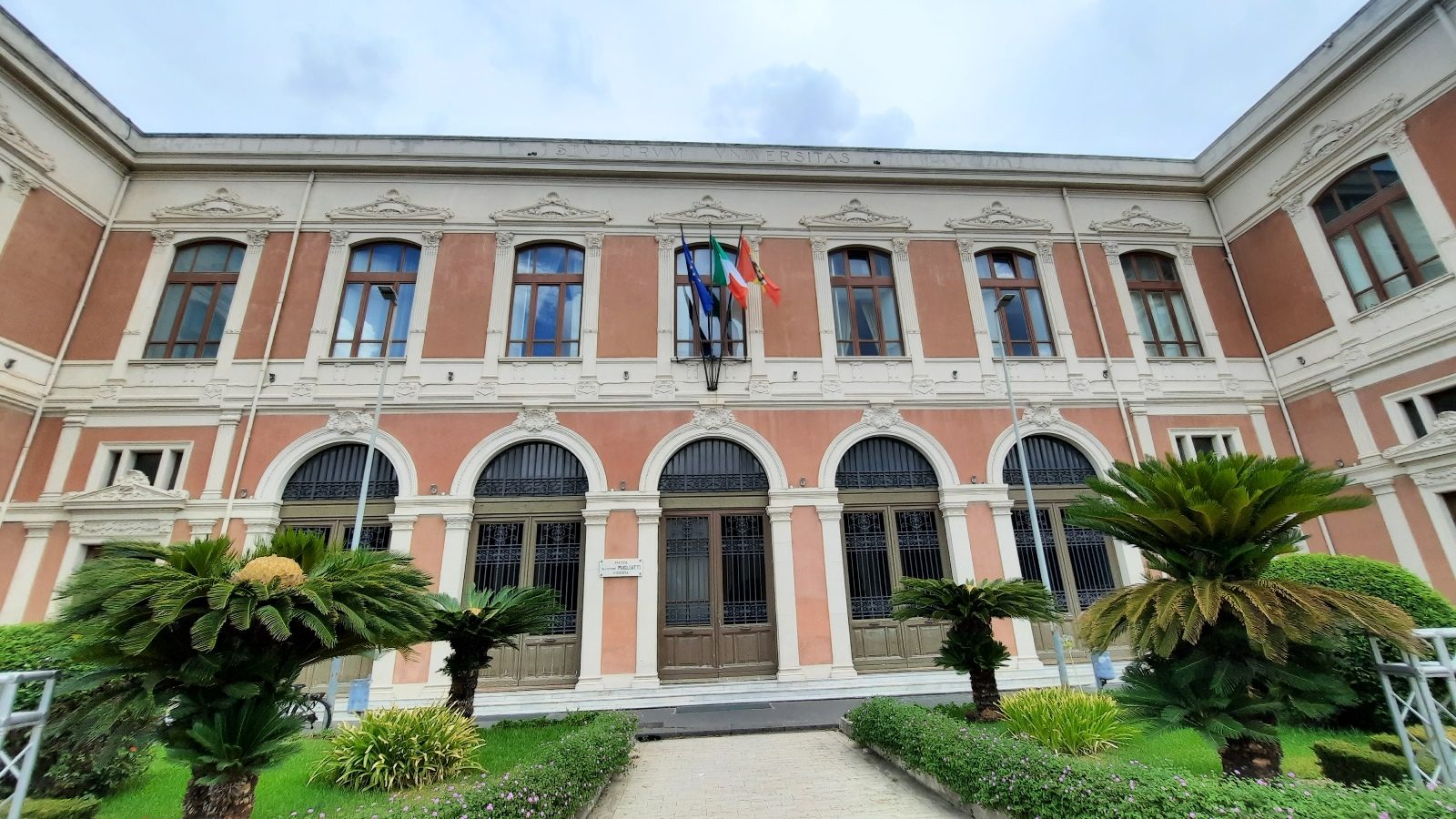 Marcello Malpighi's memorial tablet, Messina - 01.jpg